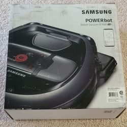 New - Samsung PowerBot ROBOT Vacuum R7040