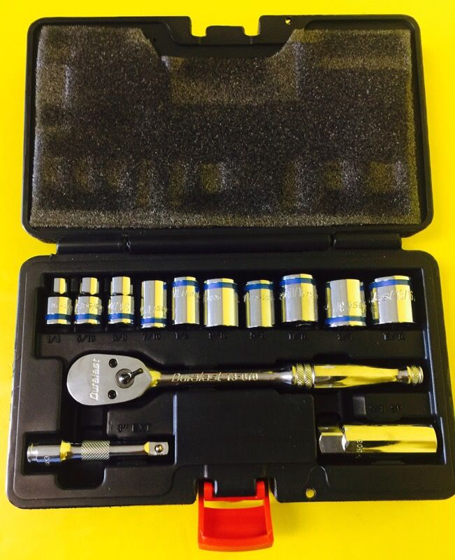 Duralast Ratchet and Socket Set 70-517 - BRAND NEW NEVER BEEN USED