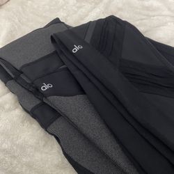 Alo Leggings