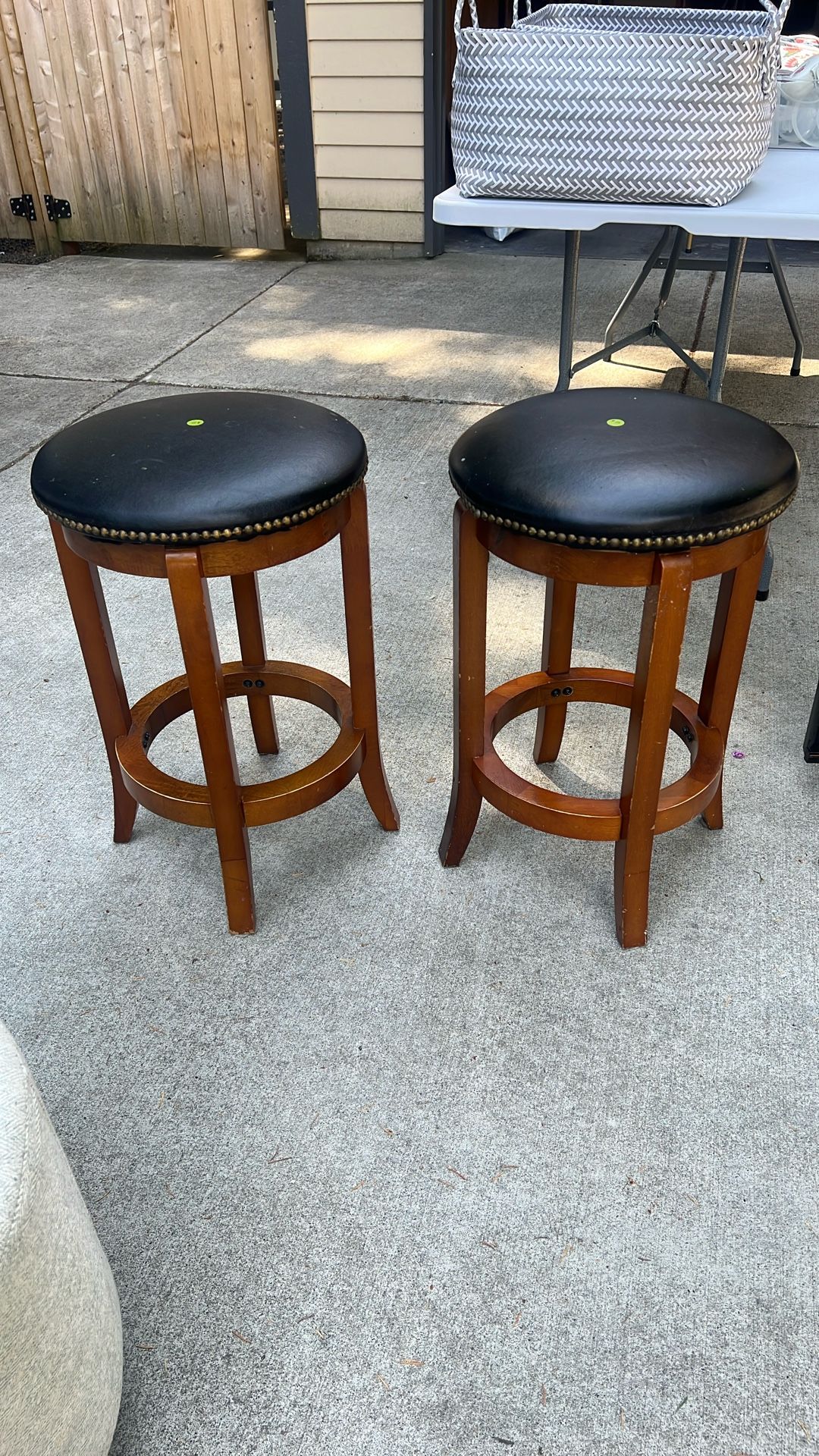 Swivel Stools