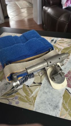 Neuro surgical retracter $50 ( Reduced to $30