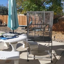 Metal Bird/parrot Cage