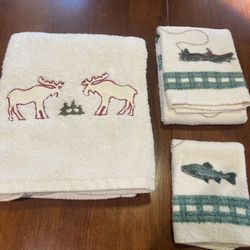Lodge Style Towel Set 