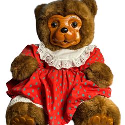 Robert RAIKES Carved Wood Face Teddy Bear Limited Edition #1100/10000. 14” This bear is in very neat condition and is a classic addition to ANY COLLEC
