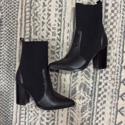 Size 7.5 $20