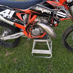 2022 ktm 125