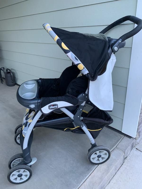 Used Chicco collapsible Stroller