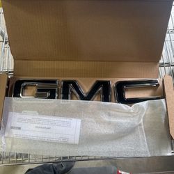 GMC Black Emblems Grille