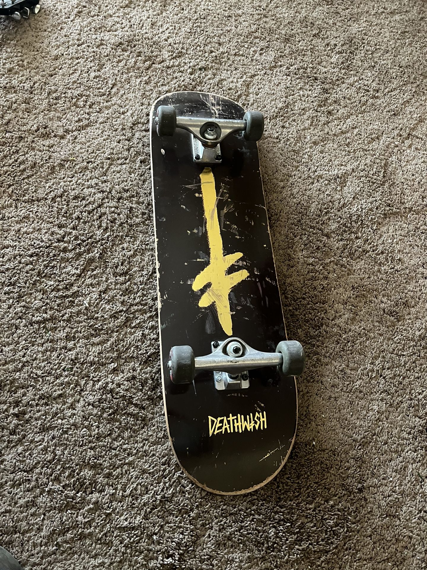 Skateboard (deathwish)
