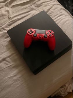 PS4 slim with controller