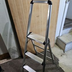3 Step Aluminium Ladder 