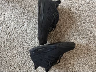 Jordan 4 black cat