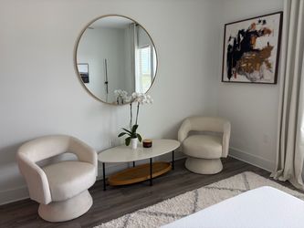 Swivel Accent Chairs - Excellent Condition!