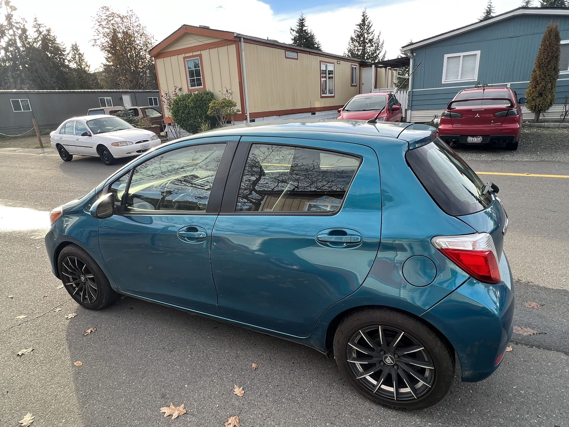 2013 Toyota Yaris for Sale in Federal Way, WA OfferUp