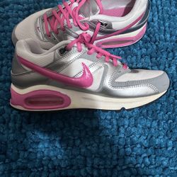 Nike Air Max Size 6