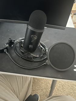 Blue Yeti Microphone With Shock Mount And Pop Filter
