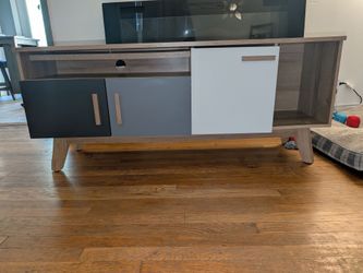 Mid-Century Modern / Scandinavian TV Stand / Media Console.