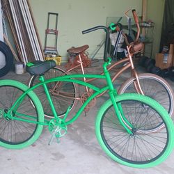 Green Incredible Hulk Beach Cruiser 