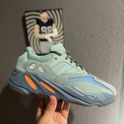 Yeezy 700 faded azure  Size 