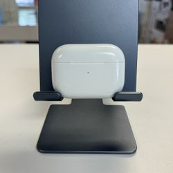 Apple AirPods Pro 2nd Generation with MagSafe Wireless Charging Case (USB‑C)