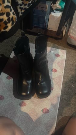 Platform boot/heel