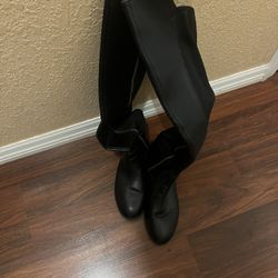 👢✨ Women’s Boots for Sale – Size 11 ✨👢