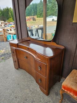 Vintage Vanity $60