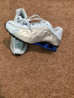 Womens Nike Shox Size 8