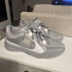 Nike Zoom Freak 5