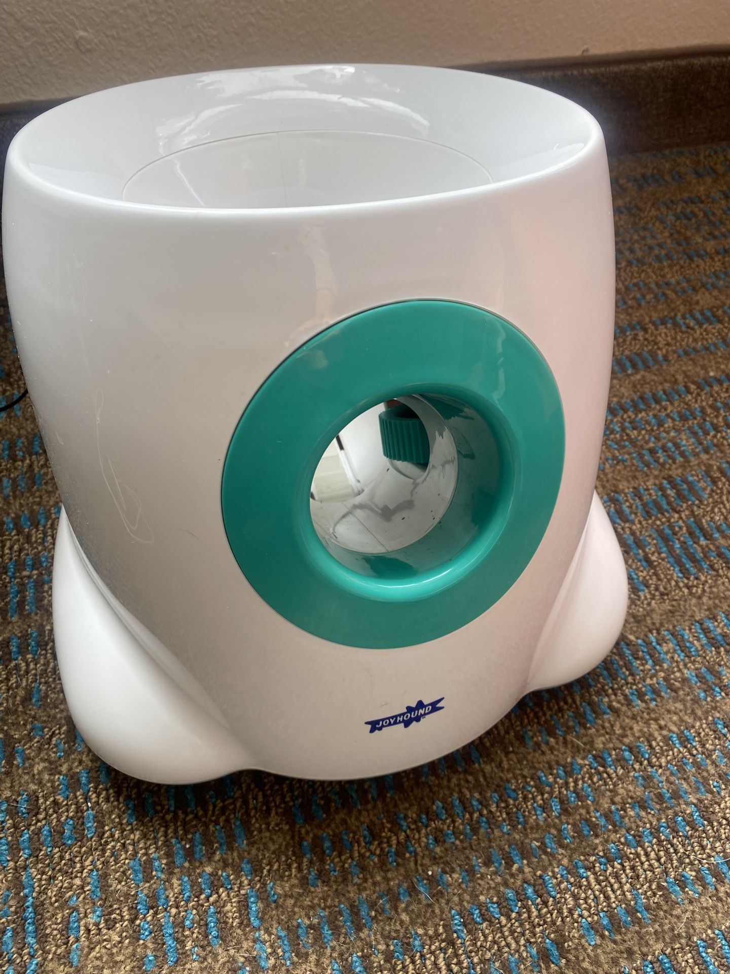 PET BALL LAUNCHER