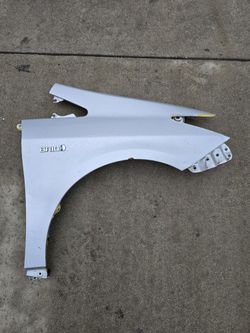 2010 - 2015 Toyota Prius passenger fender 
