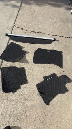 Crosstrek floormats and trunk cover