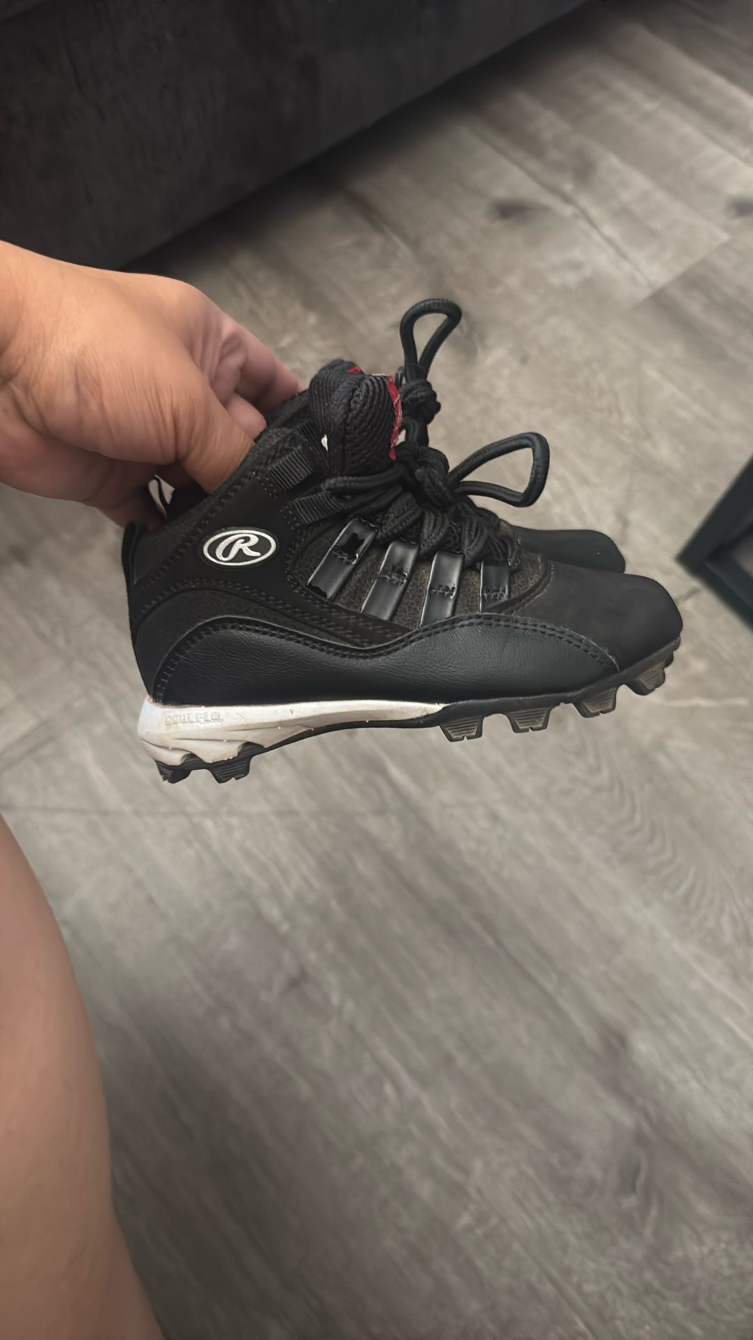 Toddler 9 Baseball Cleats