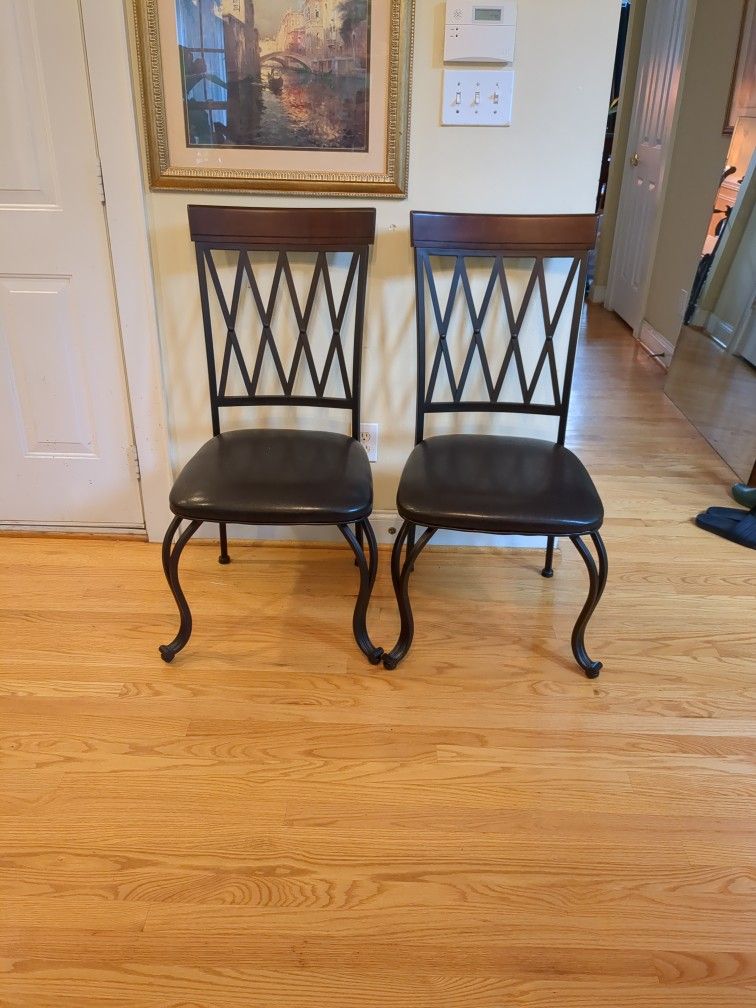 Metal Chair Set