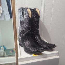 Gurava Boots