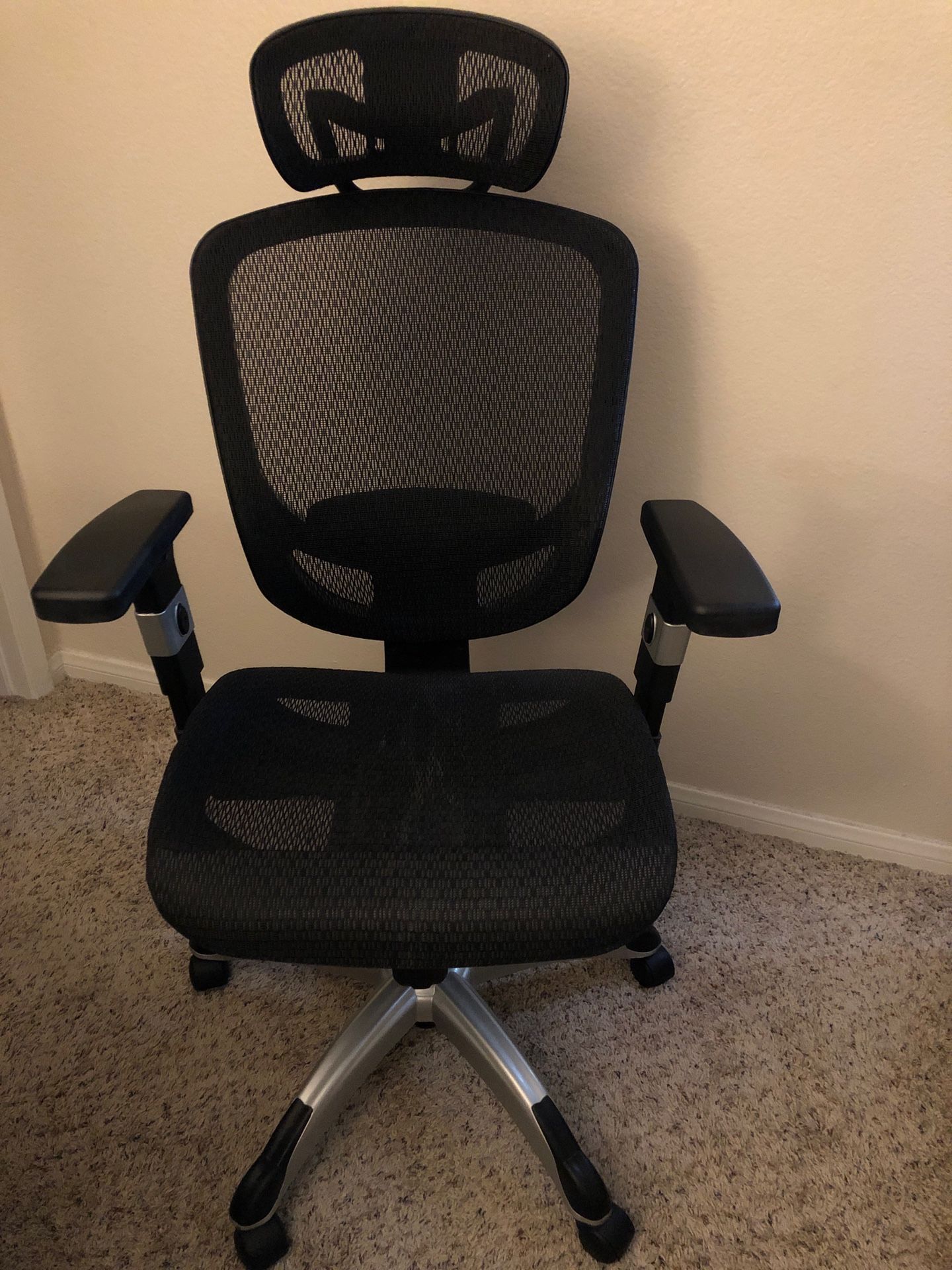 Staples Hyken Office Gaming Task Chair - Cheap! Carlsbad