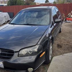 2000 Nissan maxima