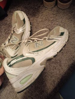 Women's New Balance Shoes