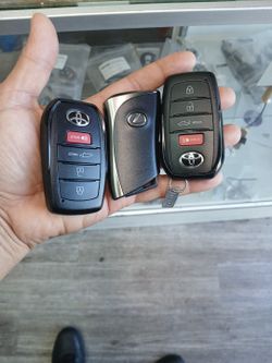 Car Key Fobs And Remote 