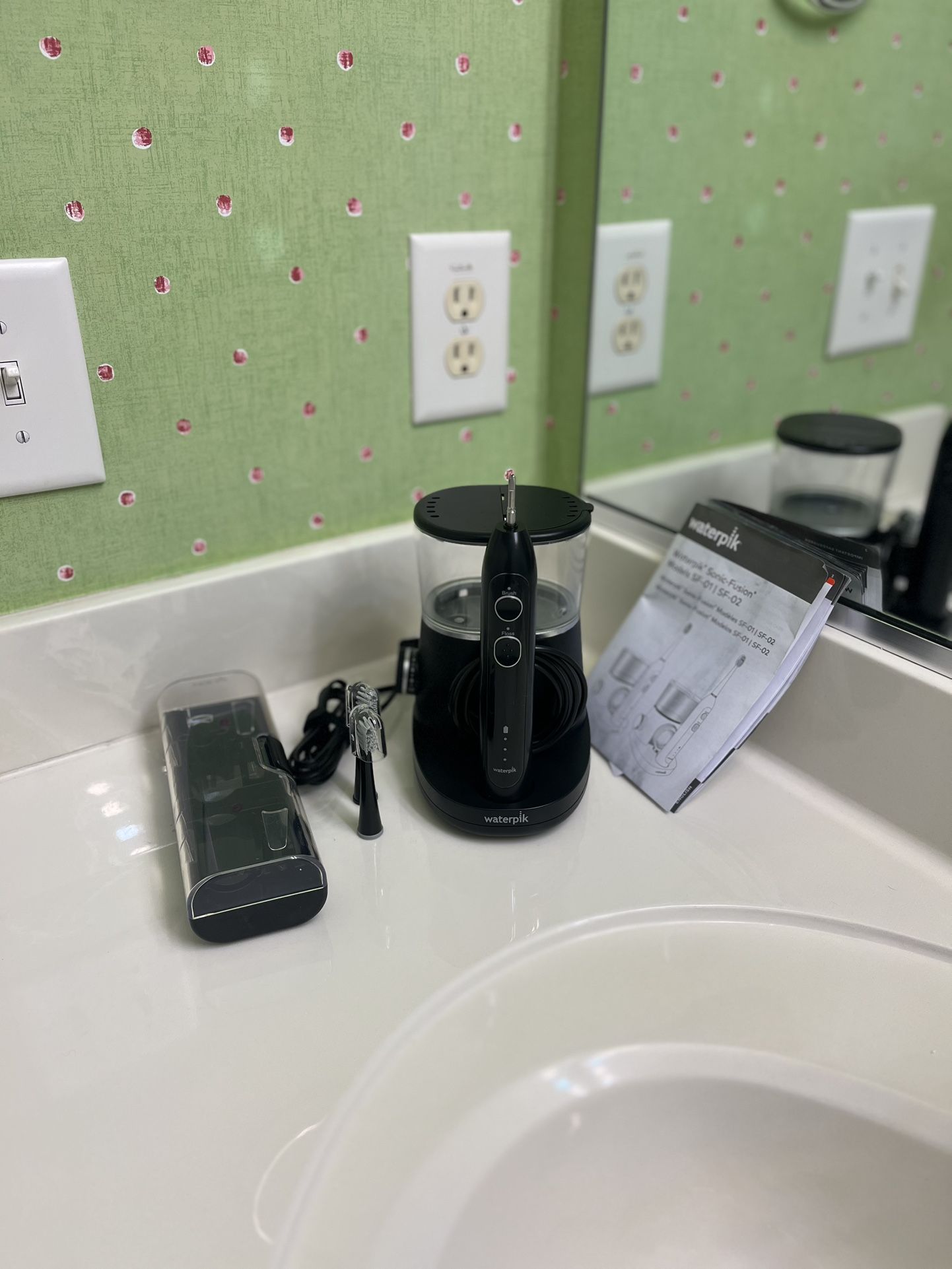 WATERPIK SONIC FUSION BRUSH/ FLOSSER