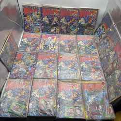 NEW  Wizard Magazine Lot 21 Sealed Issues w/ Cards 1990s Comic Guide