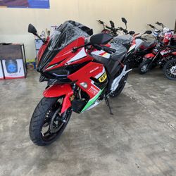 VITACCI TITÁN 250CC 