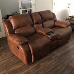 2- Seater Reclining Sofa w/cup holders