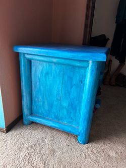 Nice pretty blue drawer