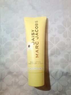 Marc Jacobs Daisy Hand Cream