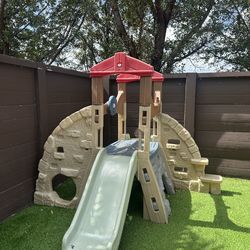 Little tikes Playgroud