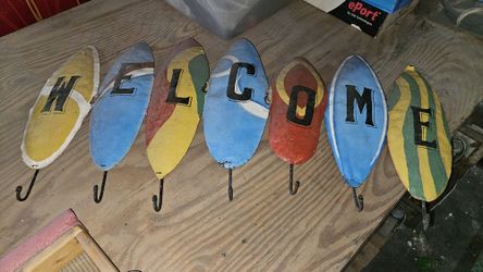 Metal Beach Welcome Sign Wall Decor Coat Rack