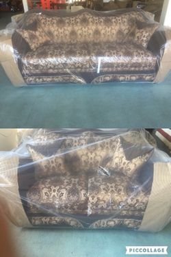 New set of sofas set of 2 delivery available