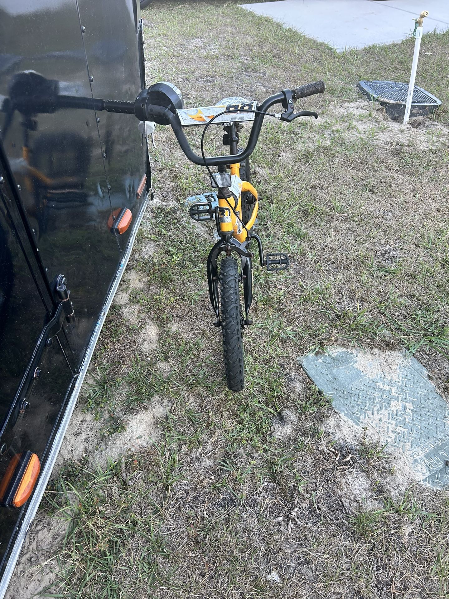 Kids Hot Wheels Bike
