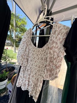 Woman’s clothes $2 each item